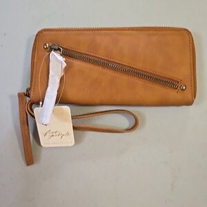 New With Tags Free People Tan Vegan Leather Wristlet Wallet